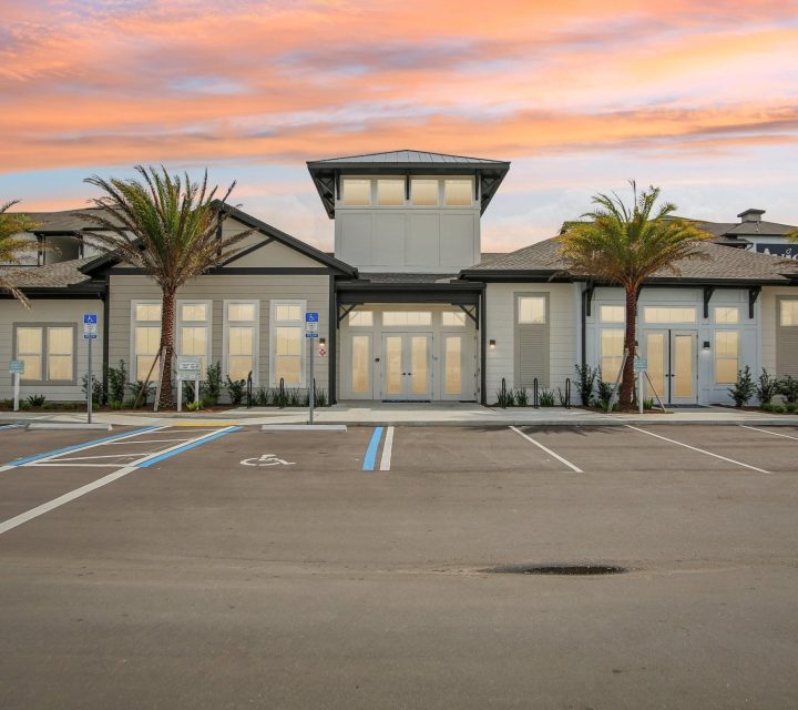 Avion-Apartments-Jacksonville-2-web-or-mls-VT-01042025-2