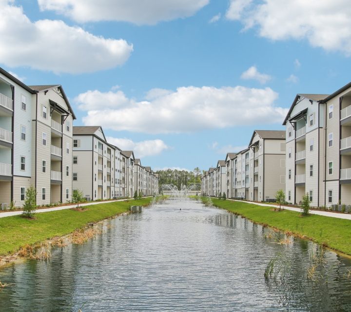 Avion-Apartments-Jacksonville-44-web-or-mls-Tibbets Ln-01042025-042