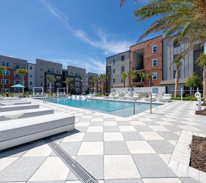 BeachlineLuxuryApartments33