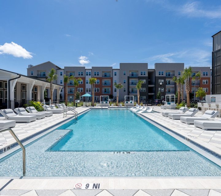 BeachlineLuxuryApartments35