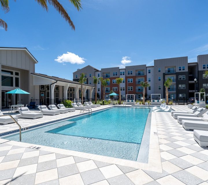 BeachlineLuxuryApartments36