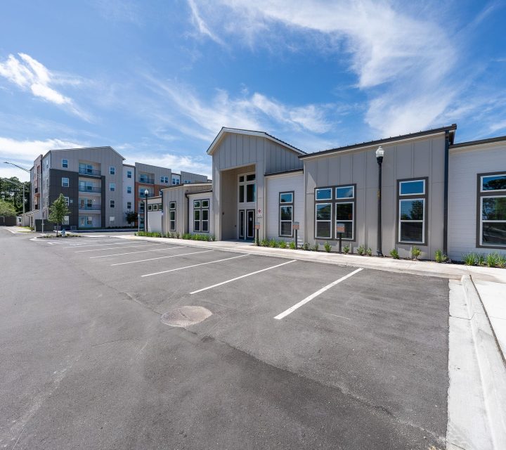 BeachlineLuxuryApartments59