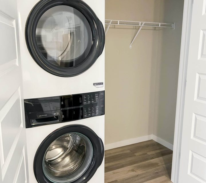 Corner-Lot-Living-Lofts-at-Novotny-IMG_0737