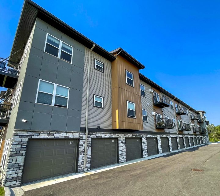 Corner-Lot-Living-Lofts-at-Novotny-IMG_6633